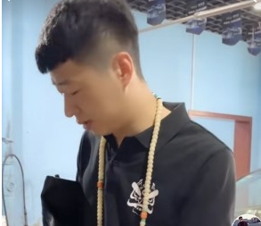 网络用语来根华子街溜子是什么梗-自媒星球