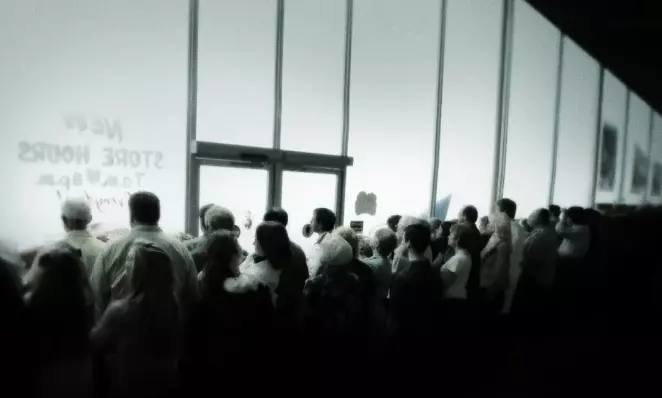 恐怖电影《迷雾》解说文案-自媒星球