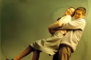 剧情电影《绿洲》解说文案-自媒星球