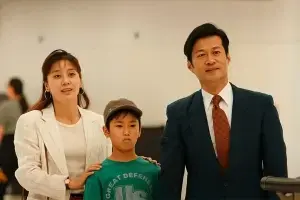 剧情电影《离秋》解说文案-自媒星球