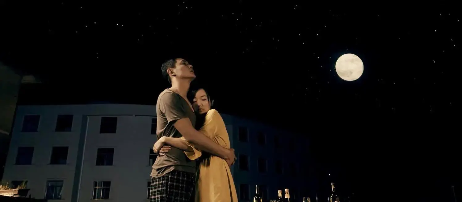 《女房客》电影解说文案-自媒星球