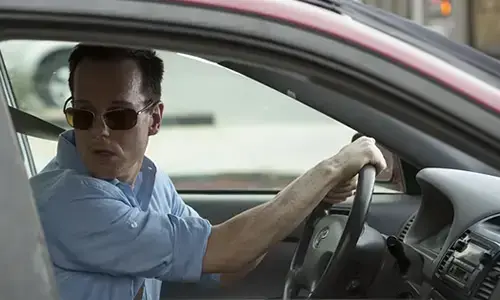 《致命呼叫》惊悚电影解说文案-自媒星球